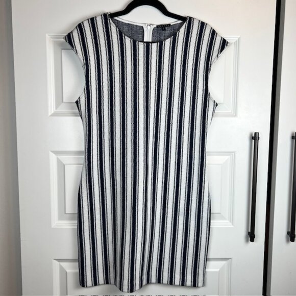 Theory Navy White Striped Sheath Dress Size Large - Picture 2 of 8